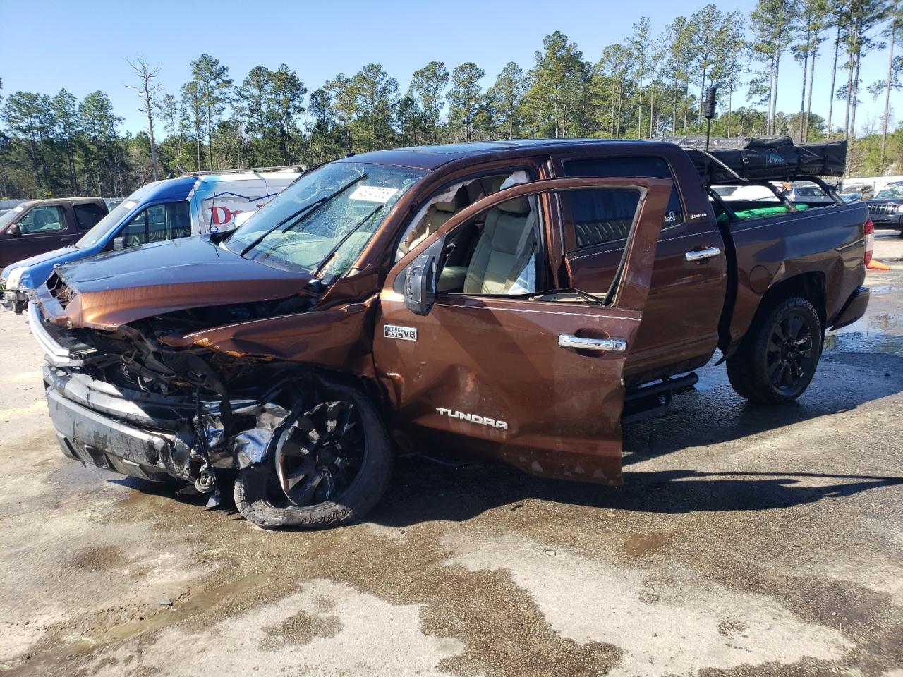 TOYOTA TUNDRA CREWMAX LIMITED