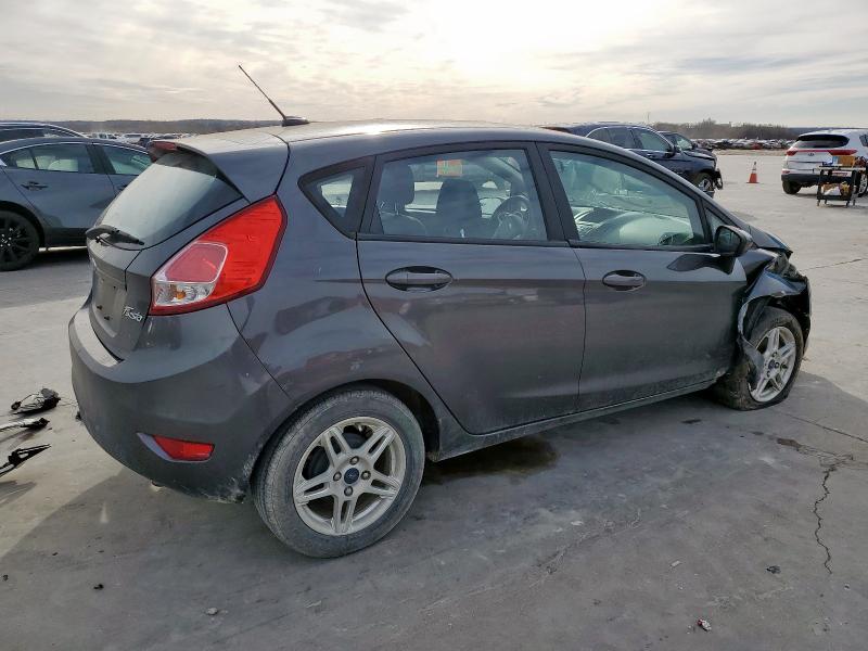 Vin: 3fadp4ej1jm110680, lot: 48206155, ford fiesta se 20183