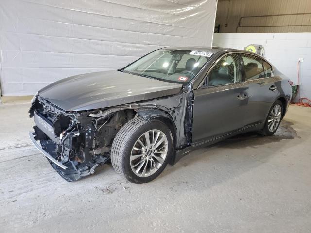 INFINITI Q50 LUXE