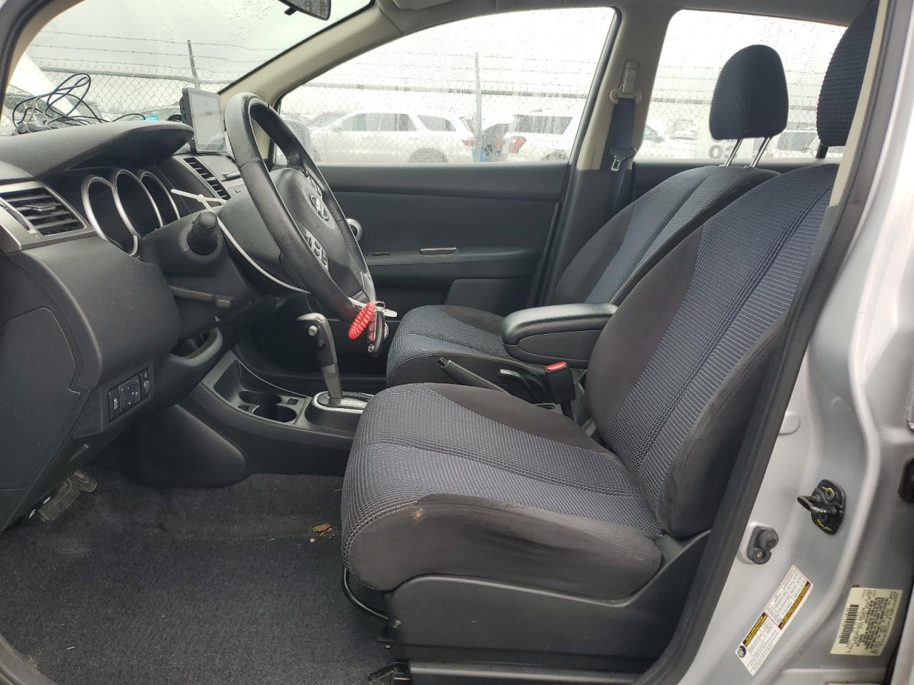 NISSAN VERSA S