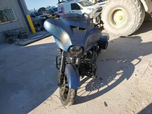 2018 HARLEY-DAVIDSON FLHXS 115T 1HD1KYC16JB633950