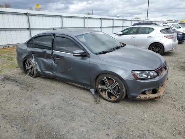 Vin: 3vw3l7aj2em393666, lot: 45798555, volkswagen jetta tdi 20144