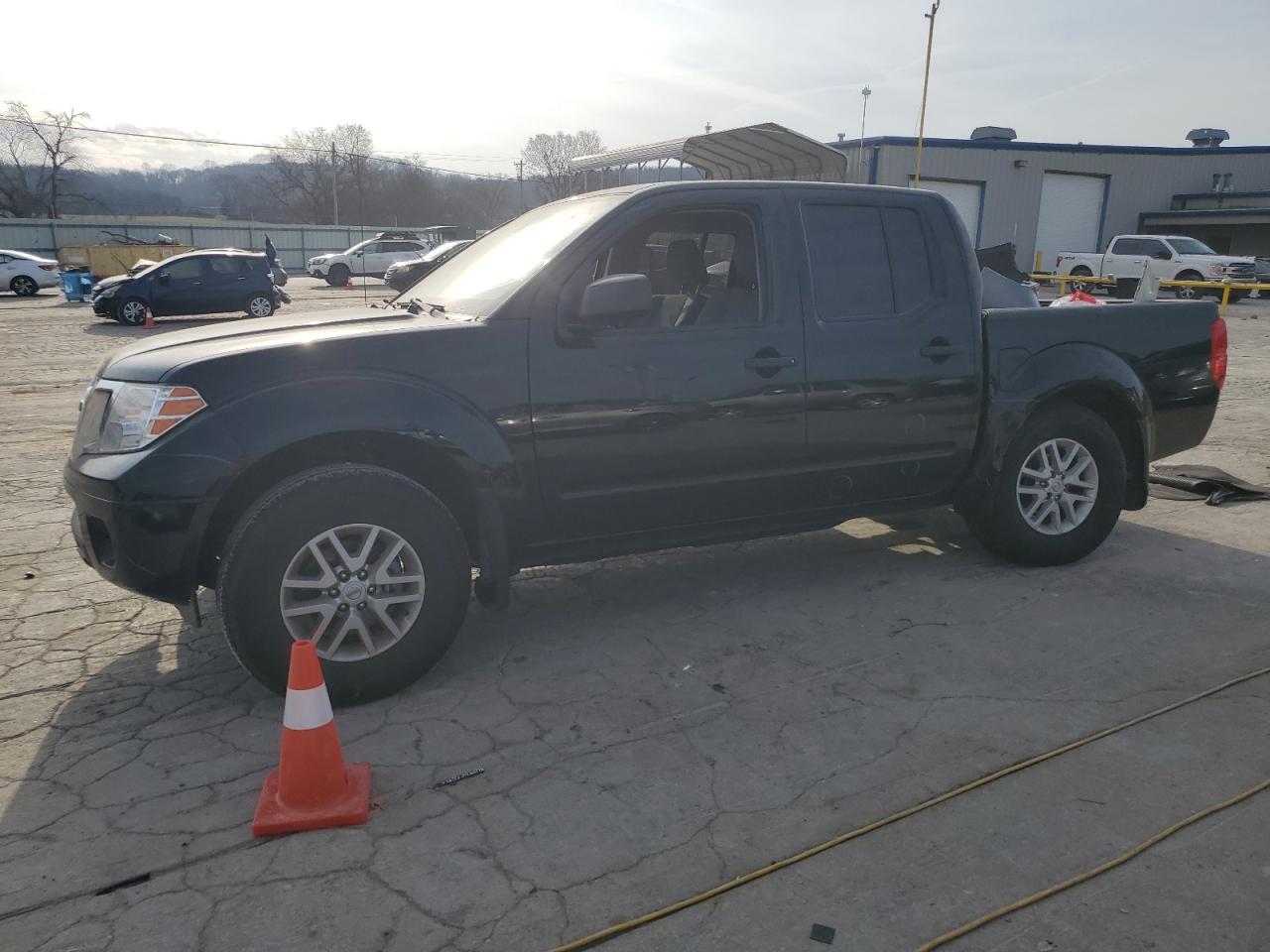 NISSAN FRONTIER S