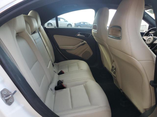 2018 MERCEDES-BENZ CLA 250 - WDDSJ4EB3JN641810