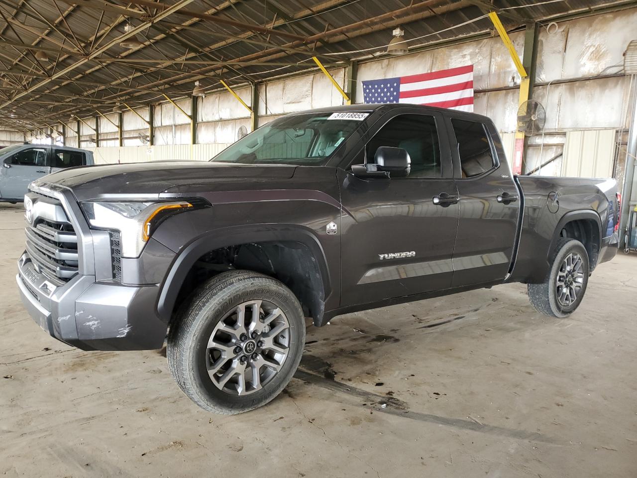 TOYOTA TUNDRA DOUBLE CAB SR