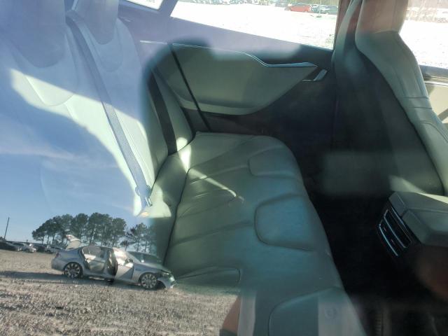 2015 TESLA MODEL S 70 5YJSA1S24FF085865