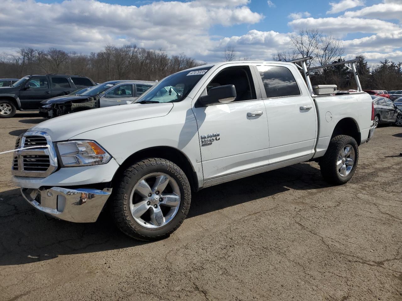 RAM 1500 SLT