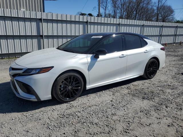 TOYOTA CAMRY XSE