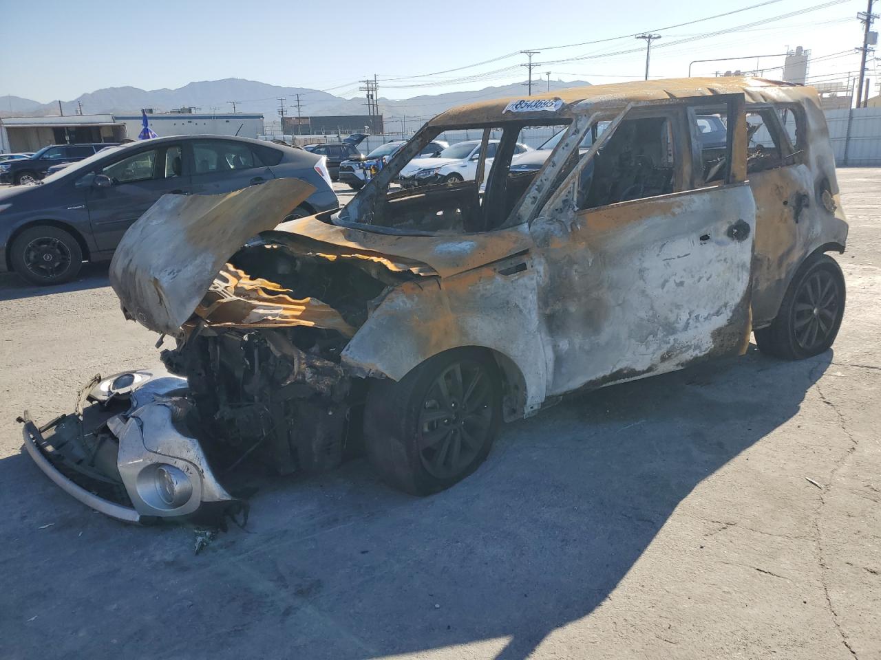 KIA SOUL +
