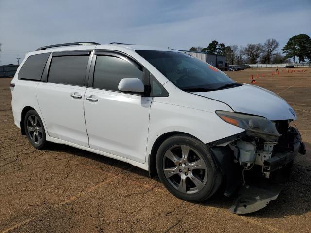 2017 TOYOTA SIENNA SE 5TDXZ3DC4HS801078