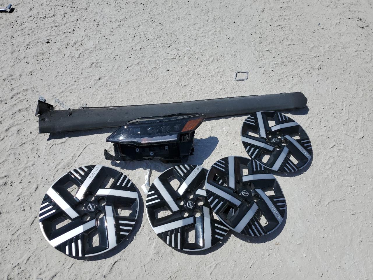 Lot #3135423914 2025 NISSAN KICKS SV