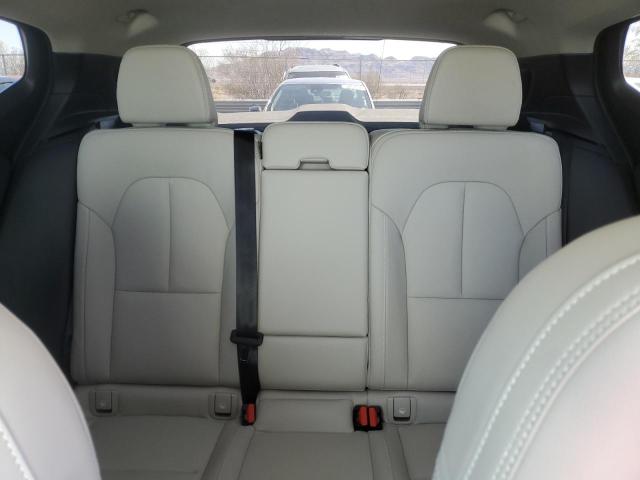 2024 VOLVO XC40 PLUS YV4L12UE7R2275603