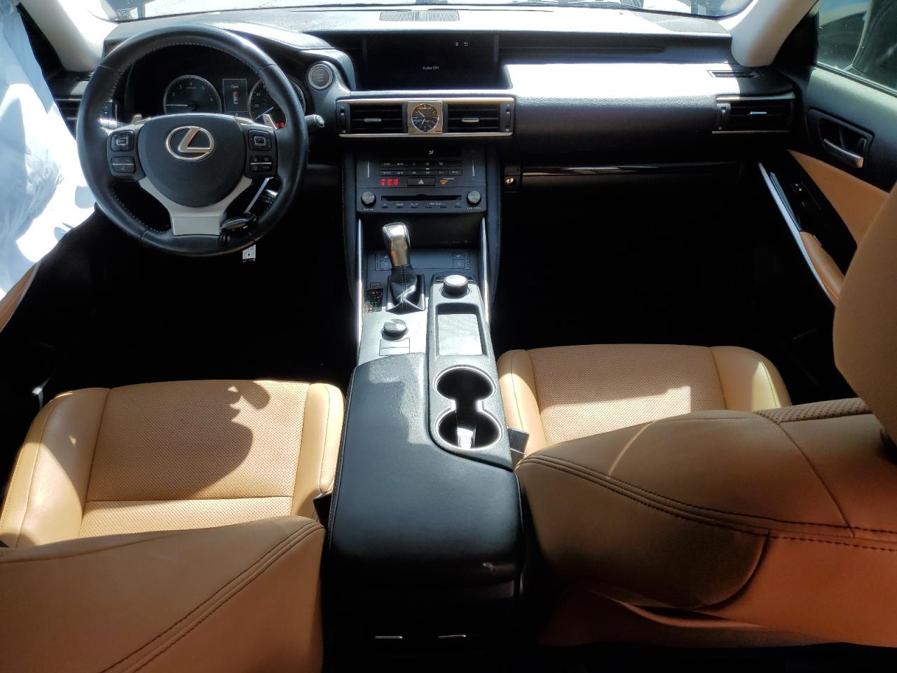 LEXUS IS 300 PREMIUM