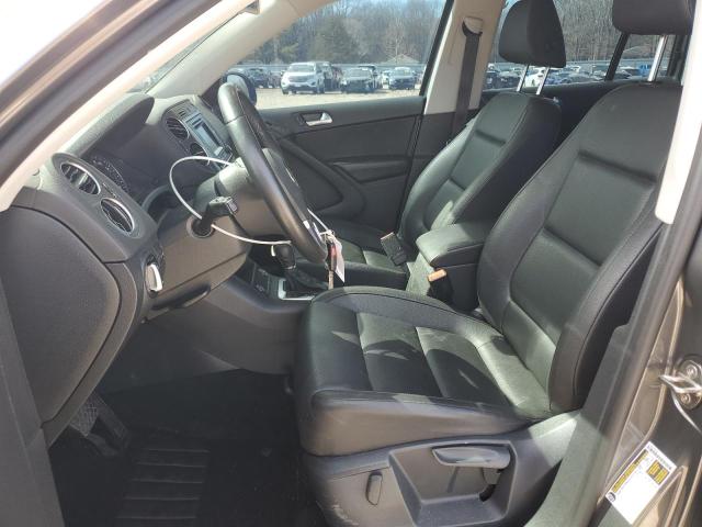 2016 VOLKSWAGEN TIGUAN S - WVGBV7AX6GW514811
