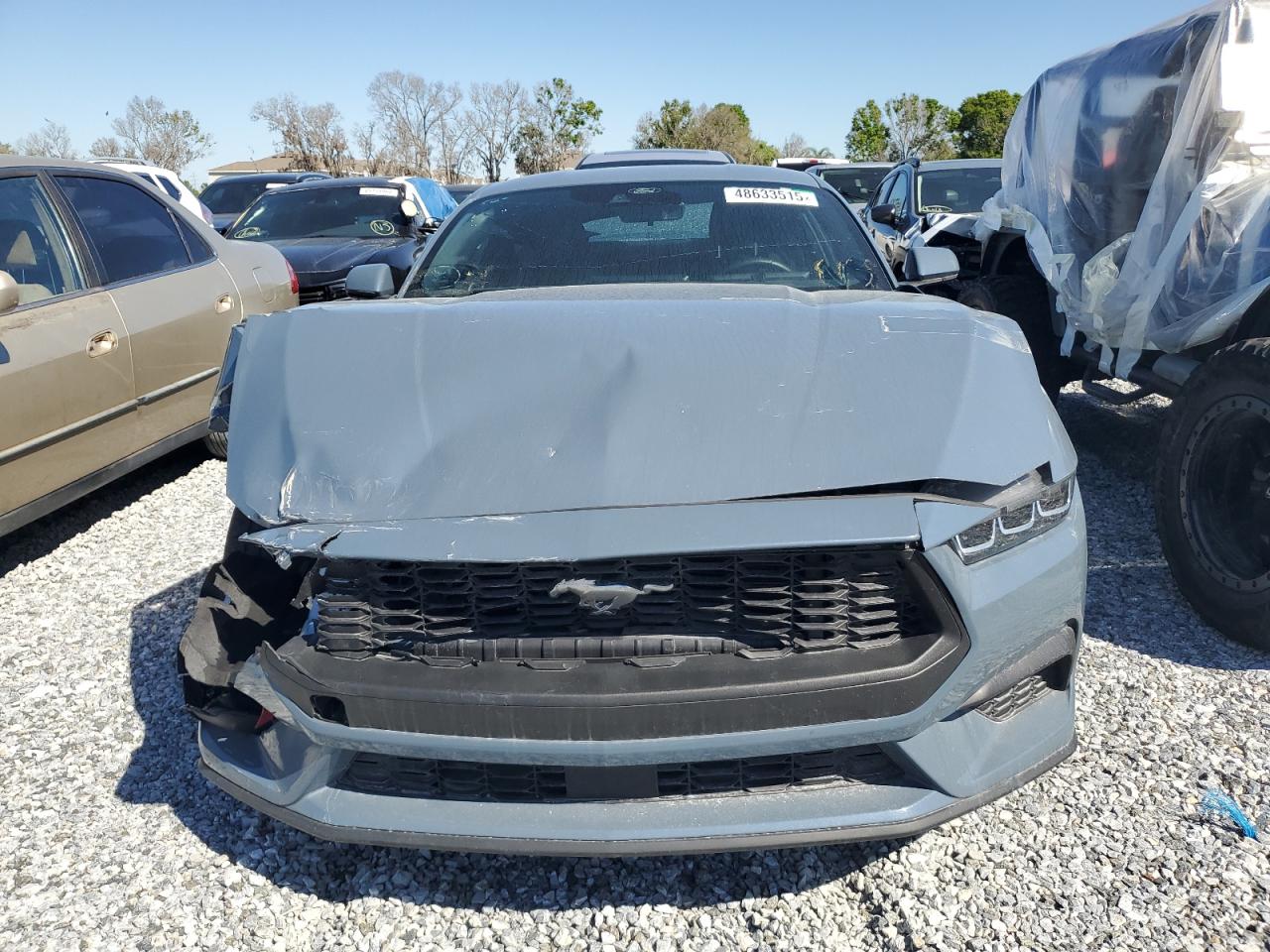 Ford Mustang 2024
