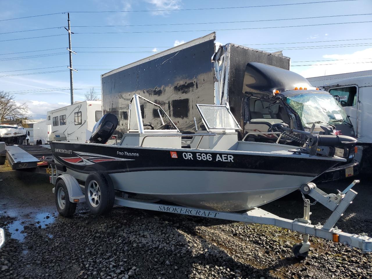 Lot #3221172903 2013 SMOKER CRAFT BOAT