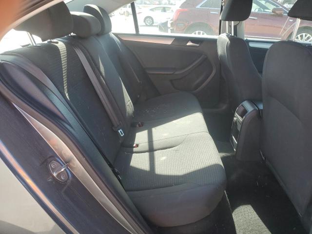 2016 VOLKSWAGEN JETTA SE - 3VWD67AJ3GM402499