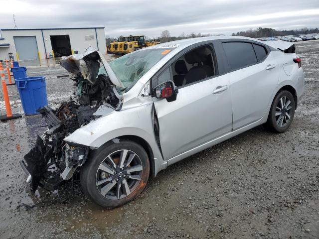 NISSAN VERSA SV
