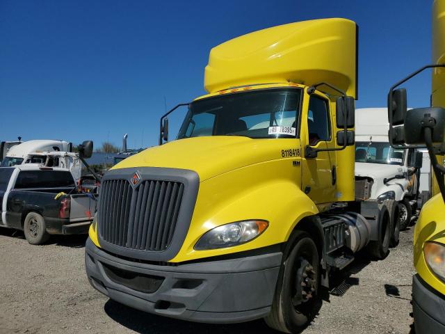 INTERNATIONAL RH613 2018 yellow  diesel 3HSDWTZR9JN634197 photo #3