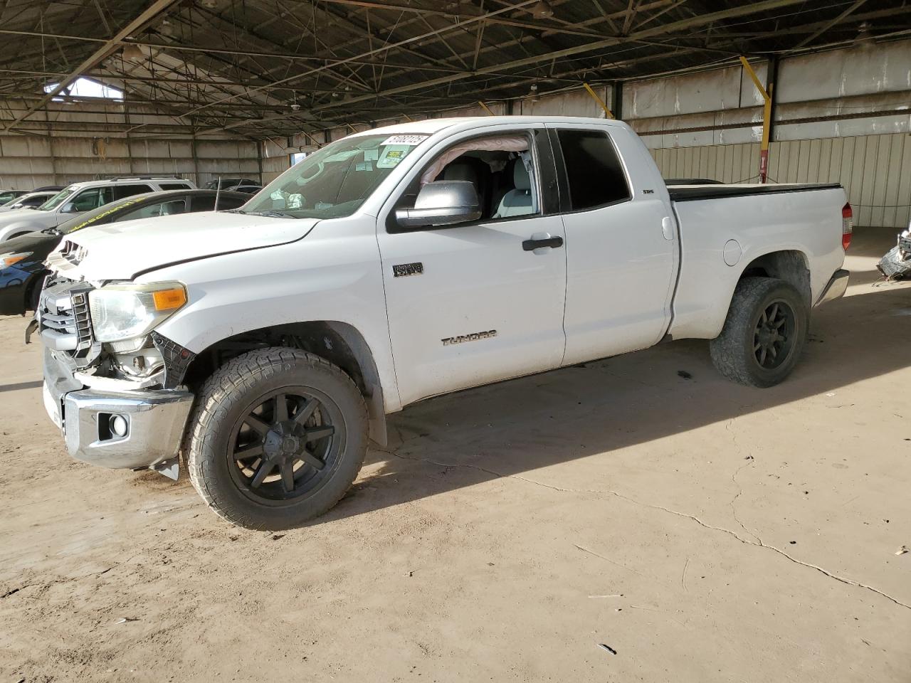 TOYOTA TUNDRA DOUBLE CAB SR
