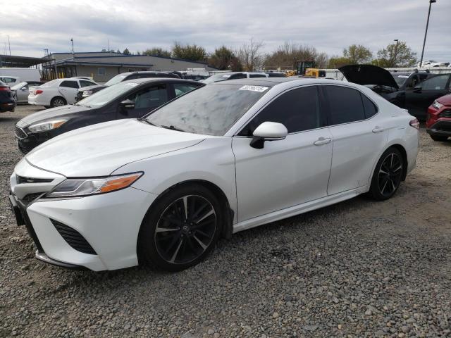 TOYOTA CAMRY XSE 2020 white  gas 4T1K61AK7LU346603 photo #1