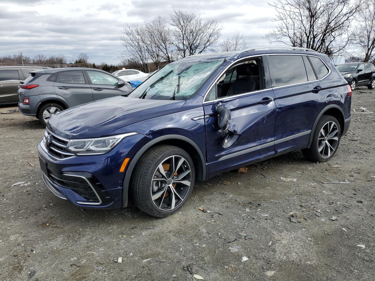VOLKSWAGEN TIGUAN SEL R-LINE BLACK
