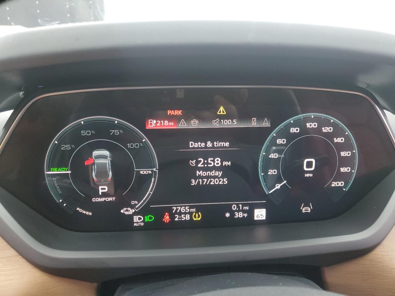 AUDI E-TRON PREMIUM PLUS