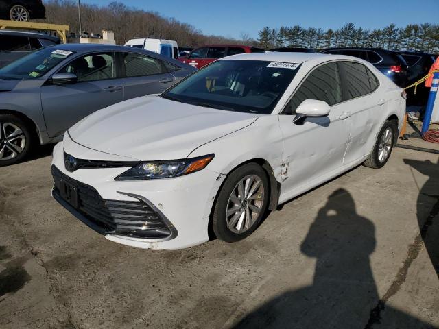Vin: 4t1c11ak4ru192380, lot: 48228075, toyota camry le 2024 img_1