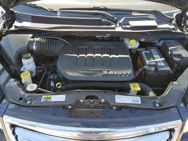 2015 CHRYSLER TOWN & COU - 2C4RC1CG9FR520564