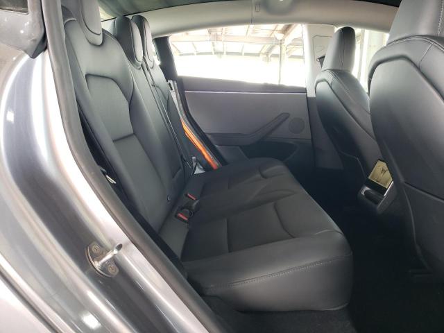 2025 TESLA MODEL 3 - 5YJ3E1EA8SF880617