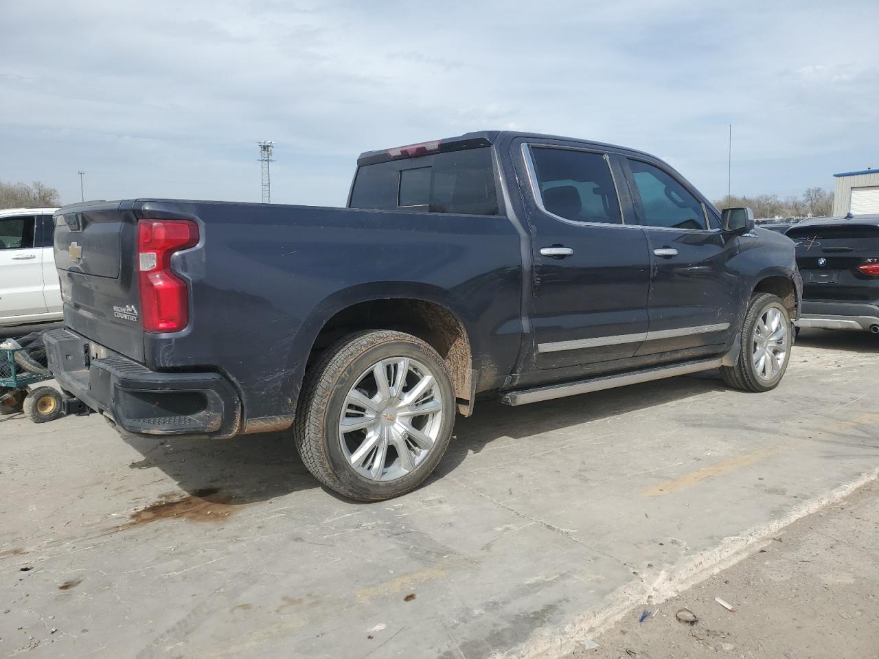 CHEVROLET SILVERADO K1500 HIGH COUNTRY