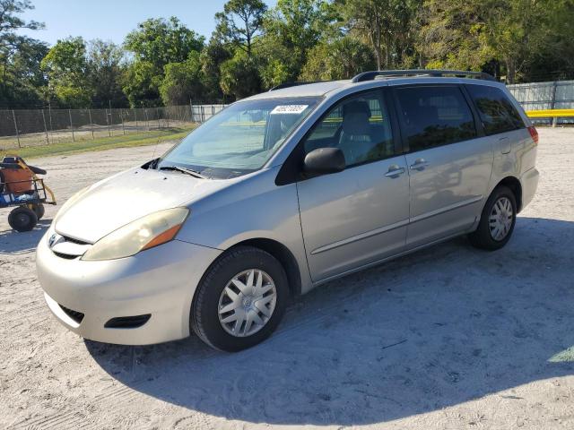 TOYOTA SIENNA CE