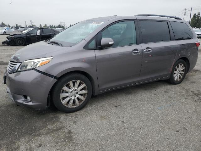 TOYOTA SIENNA XLE