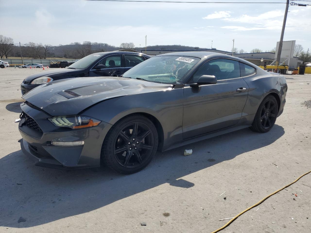 FORD MUSTANG