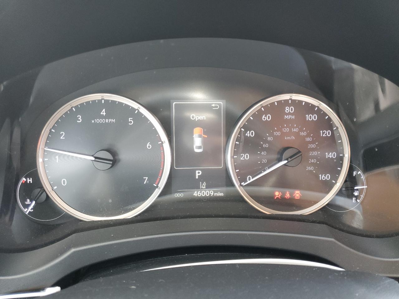 LEXUS IS 300 PREMIUM