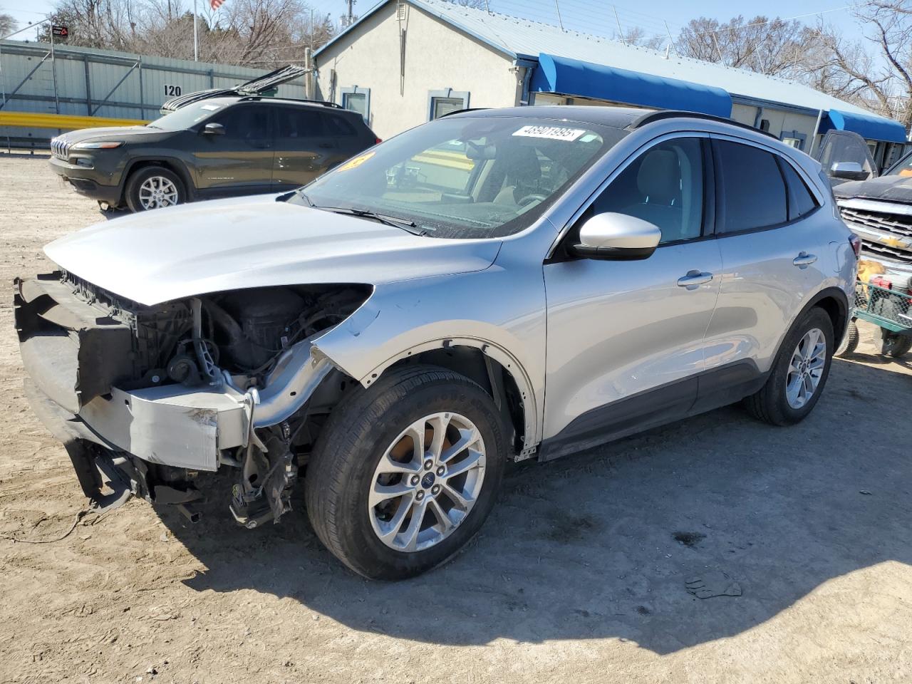FORD ESCAPE SE