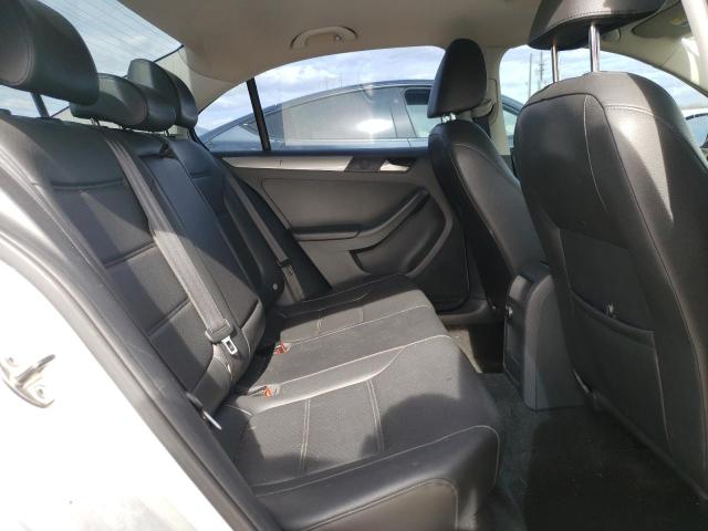 2015 VOLKSWAGEN JETTA SE - 3VWD17AJ0FM351539