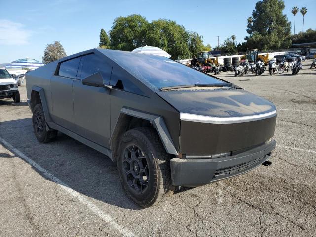 Vin: 7g2cehed4ra001797, lot: 49883015, tesla cybertruck 20244