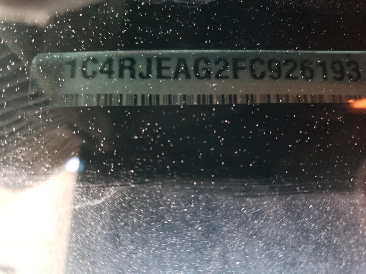 JEEP GRAND CHEROKEE LAREDO