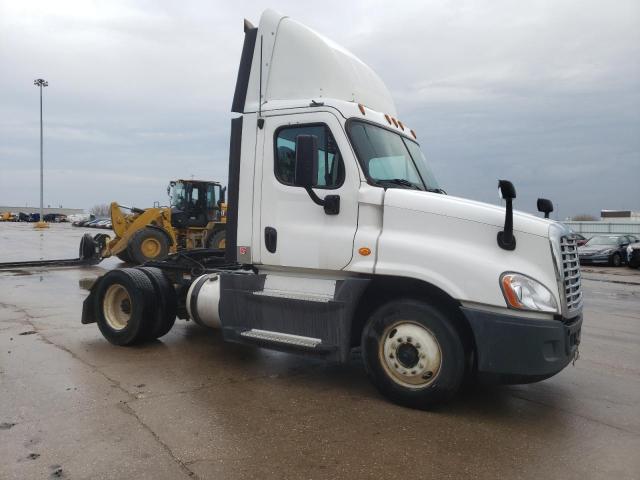 2016 FREIGHTLINER CASCADIA 1 #3102077332