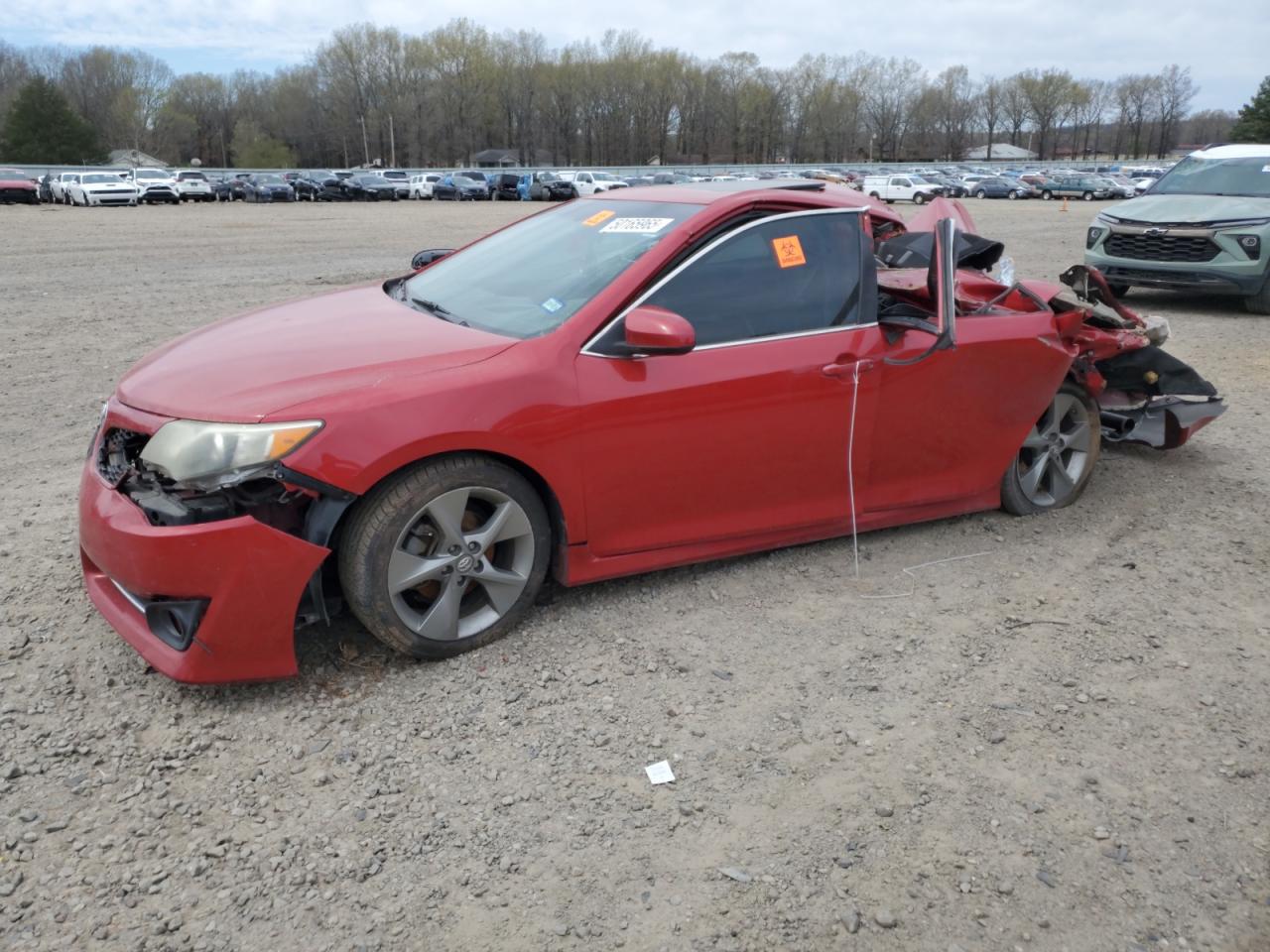 TOYOTA CAMRY L