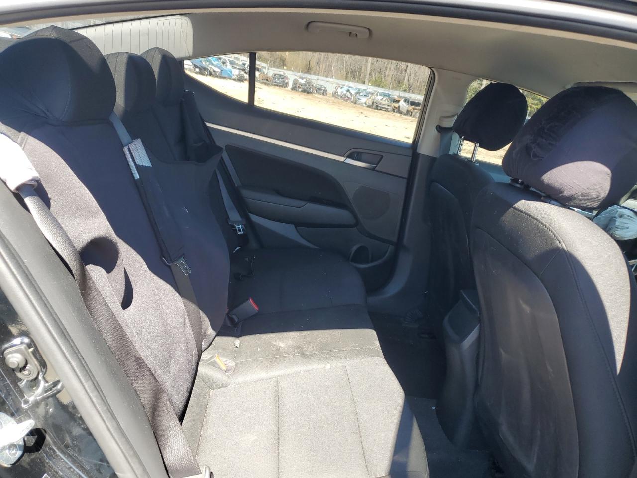 Hyundai Elantra se 2020