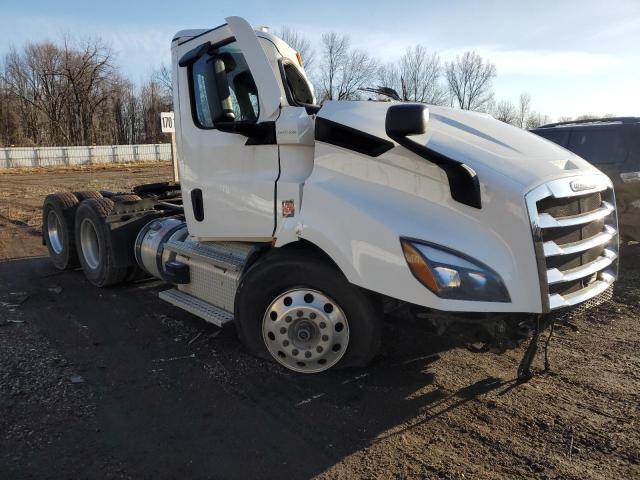 2023 FREIGHTLINER CASCADIA 1 #3110702533