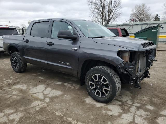 TOYOTA TUNDRA CREWMAX SR5