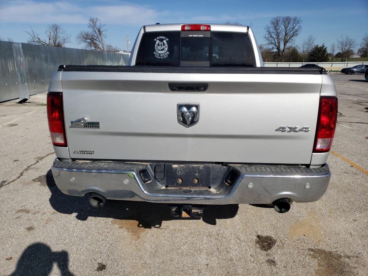 RAM 1500 SLT