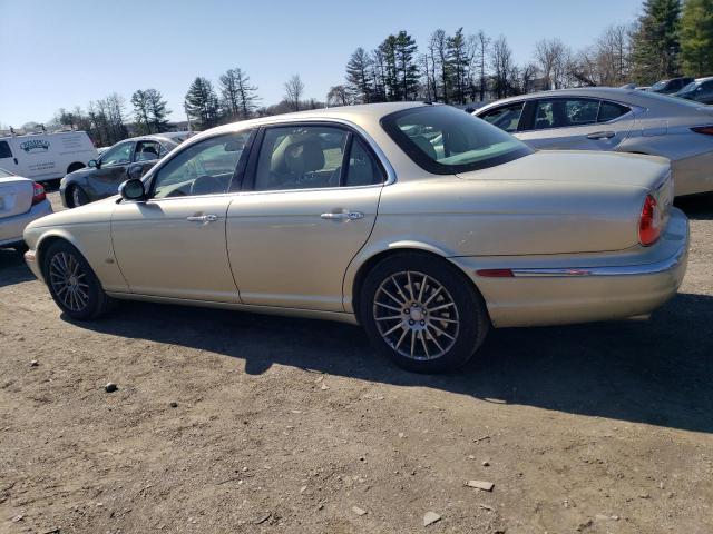 JAGUAR XJ8 2007 gold  gas SAJWA71B47SH12689 photo #3