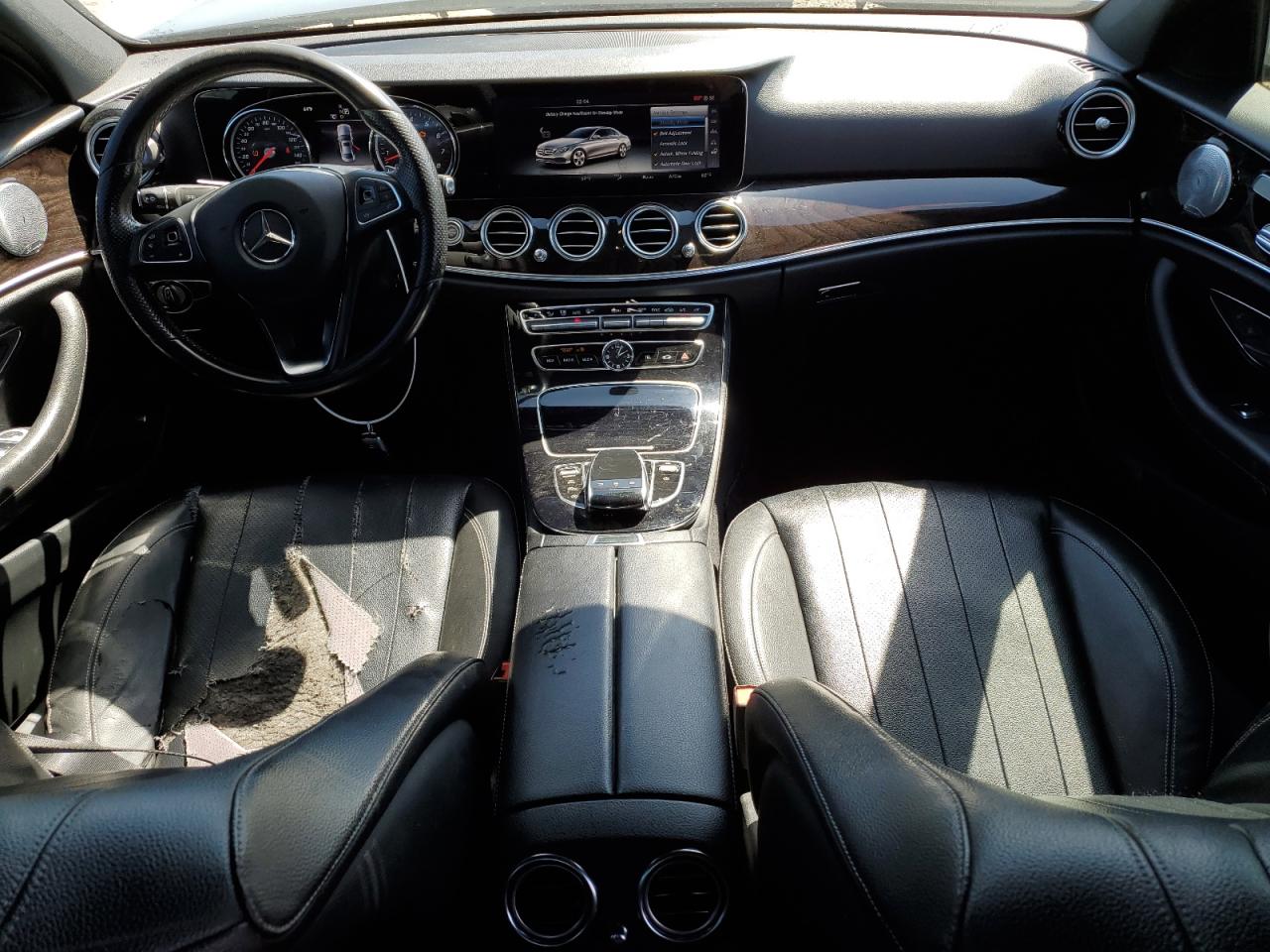 MERCEDES-BENZ E-CLASS 300 4MATIC