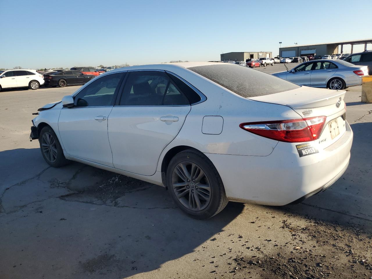 TOYOTA CAMRY LE