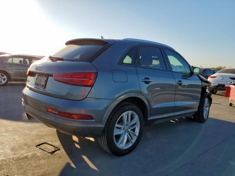 Vin: wa1bccfs6hr013962, lot: 49614075, audi q3 premium 20173