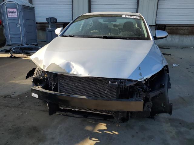 2018 HYUNDAI ELANTRA SE - 5NPD74LF1JH263073
